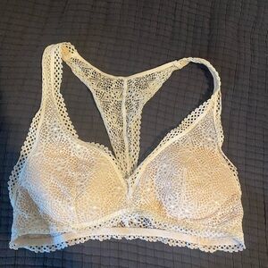 Victoria Secret Elegant Cream Lace Bralette